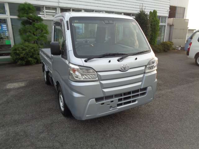 Toyota Pixis Truck 2