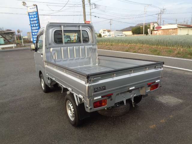 Toyota Pixis Truck 4