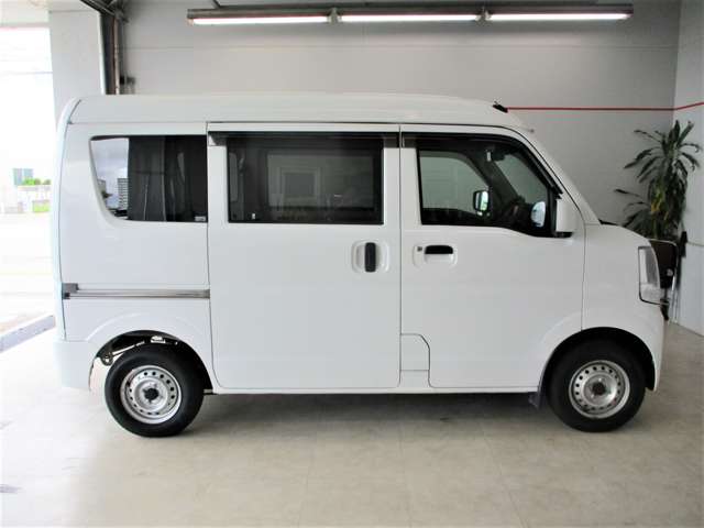 Nissan NV100 Clipper 9
