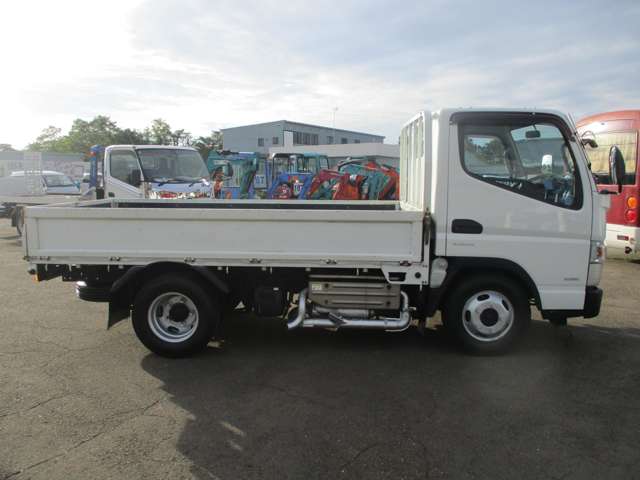 Mitsubishi Fuso Canter 4