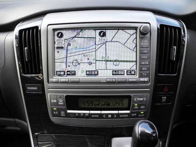 Toyota Alphard 12