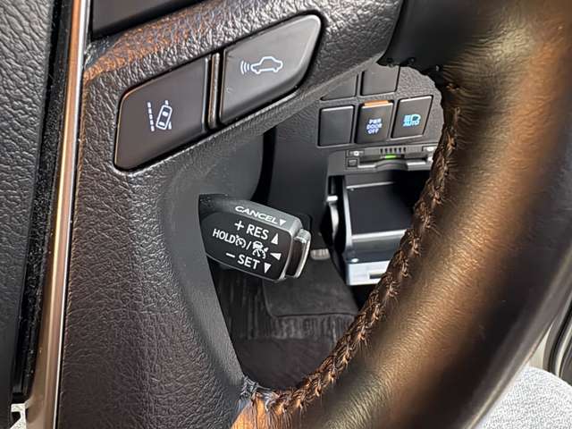 Toyota Alphard 8