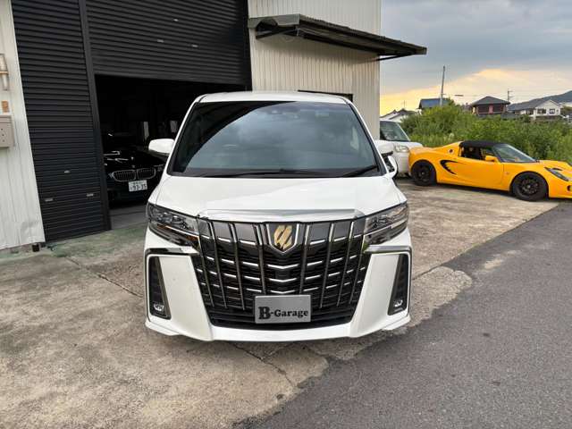 Toyota Alphard 10