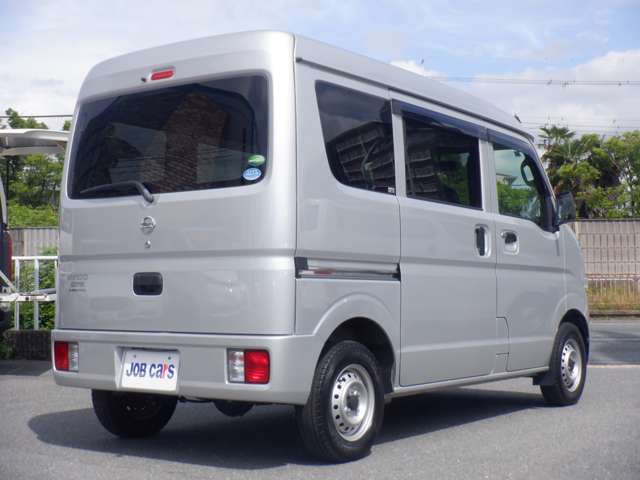 Nissan NV100 Clipper 9