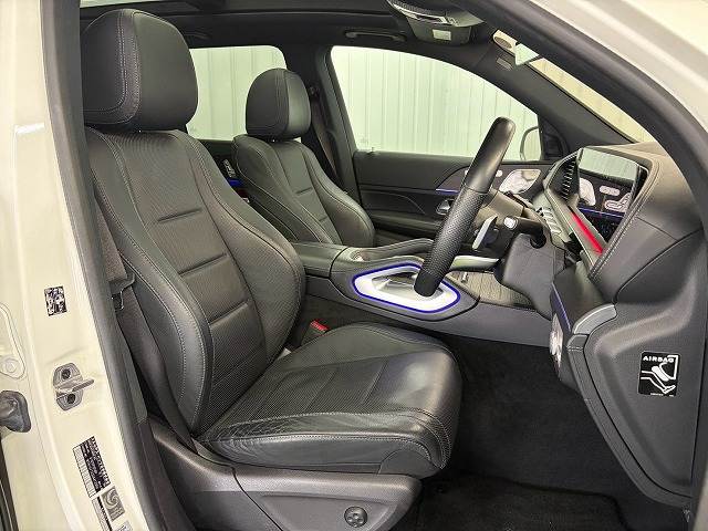 Mercedes-Benz GLE 10