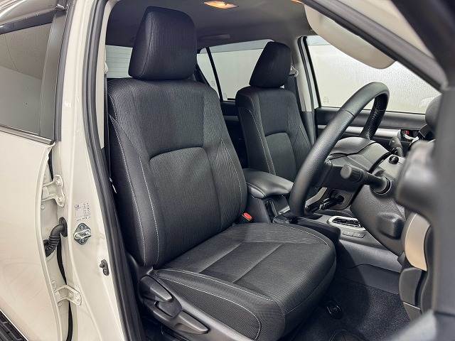 Toyota Hilux 12