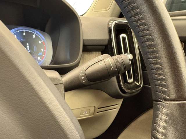 Volvo XC40 9