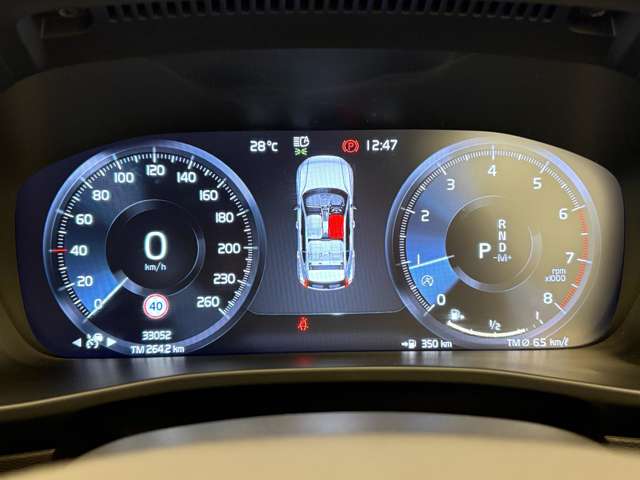 Volvo XC40 10