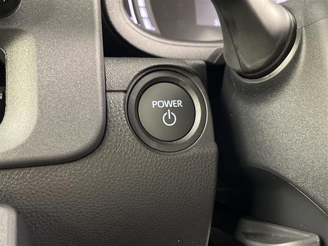 Toyota Sienta 11