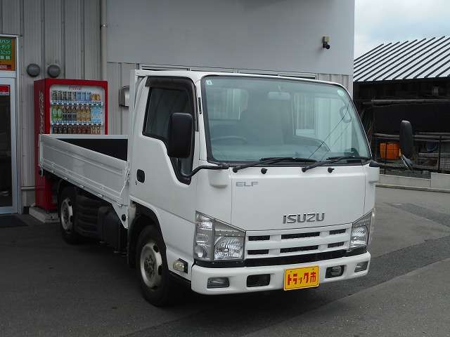 Isuzu Elf 4