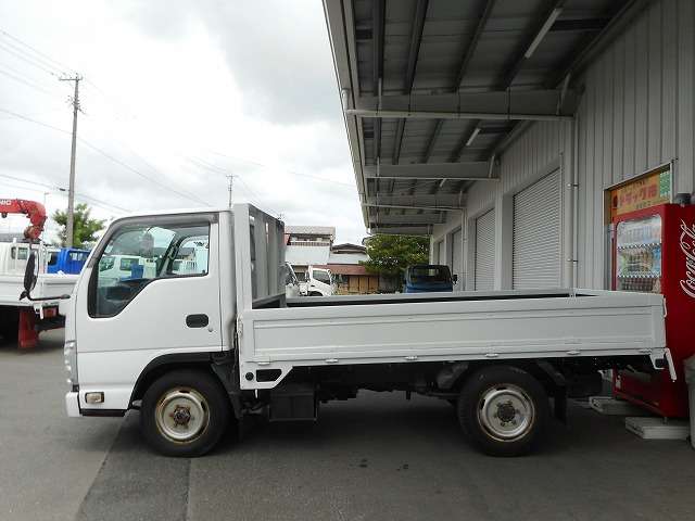 Isuzu Elf 6