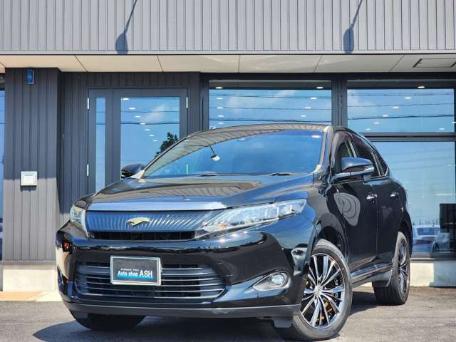 Toyota Harrier 2