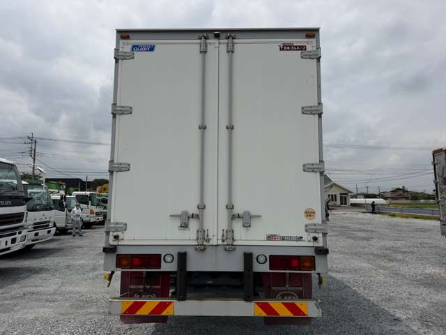 UD Trucks Quon 4