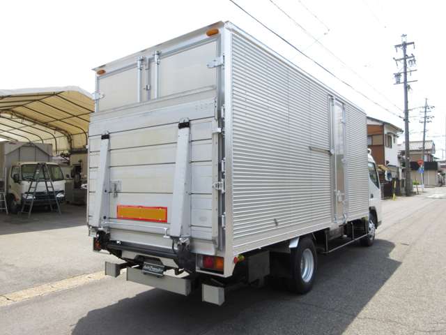 Mitsubishi Fuso Canter 6