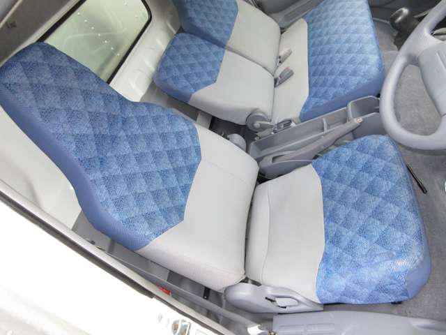 Mitsubishi Fuso Canter 7