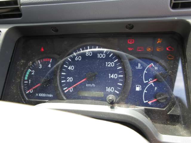 Mitsubishi Fuso Canter 8