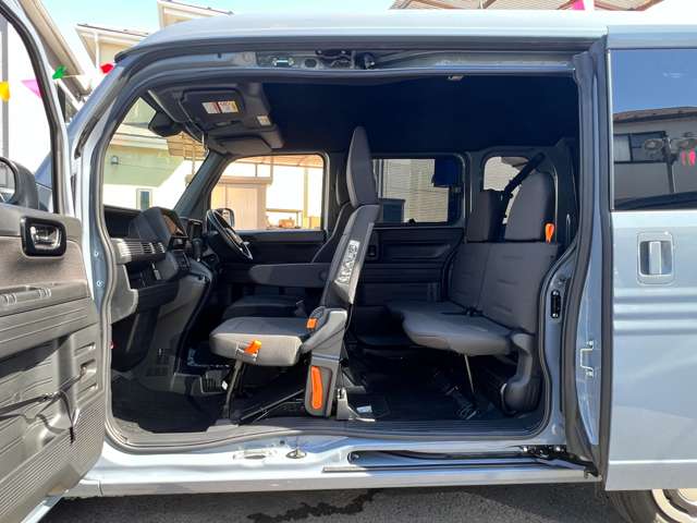 Honda N-VAN 11