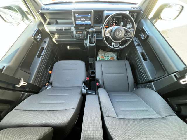 Honda N-VAN 8