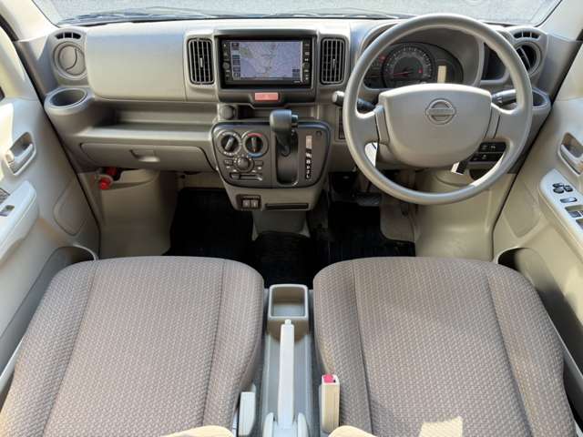 Nissan NV100 Clipper 12