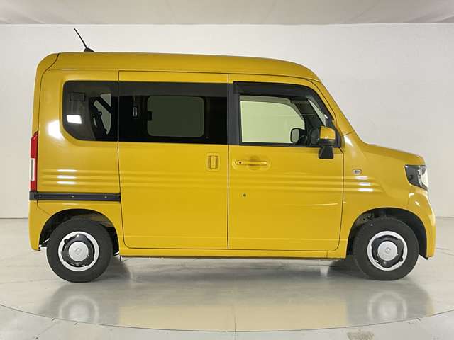 Honda N-VAN 9