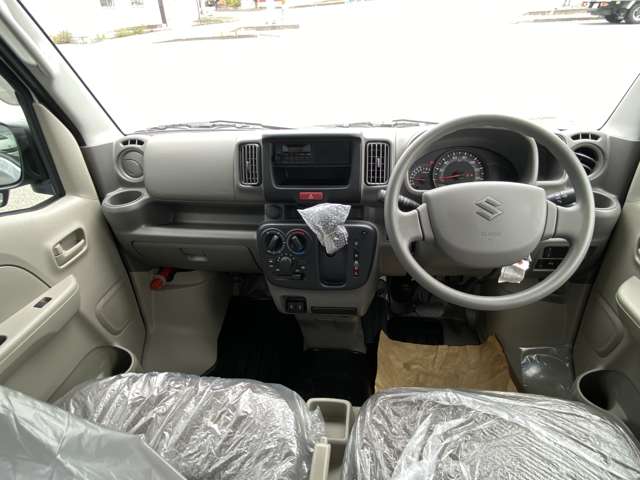Suzuki Every 12