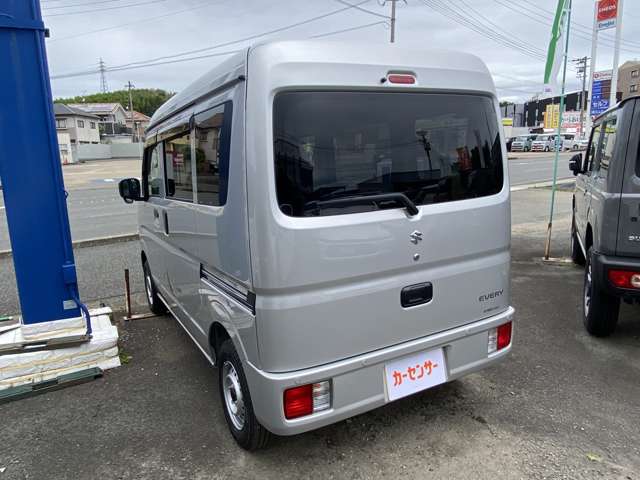 Suzuki Every 9