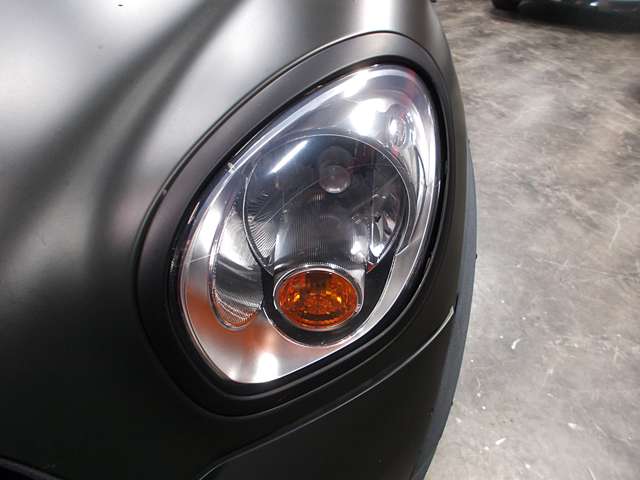 MINI Crossover 9