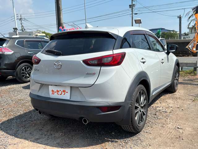 Mazda CX-3 4