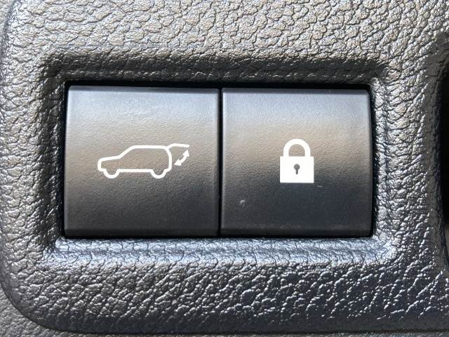Lexus NX 9