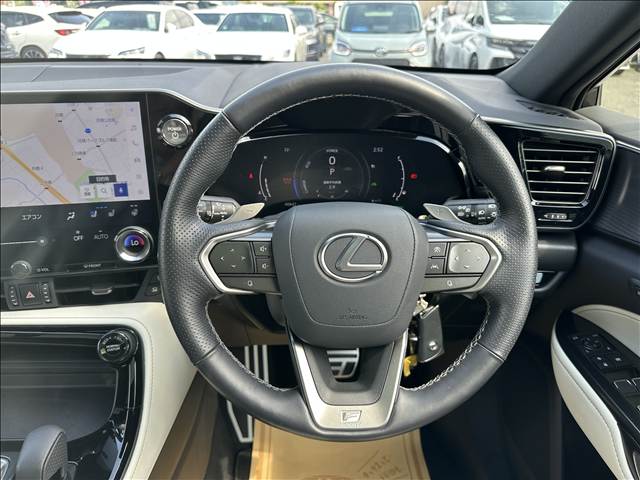 Lexus NX 2