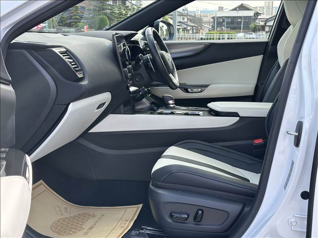 Lexus NX 5