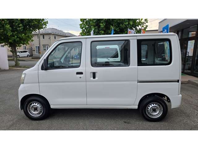 Daihatsu Hijet Cargo 9