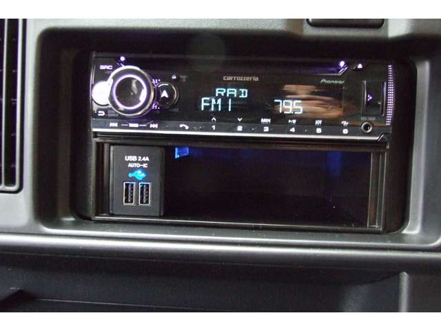 Toyota Pixis Van 12