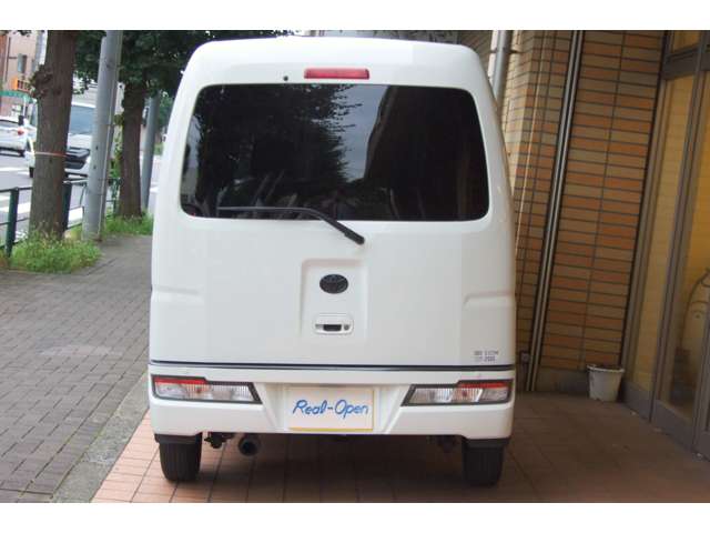 Toyota Pixis Van 4