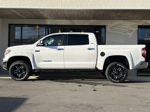 Toyota Tundra 4