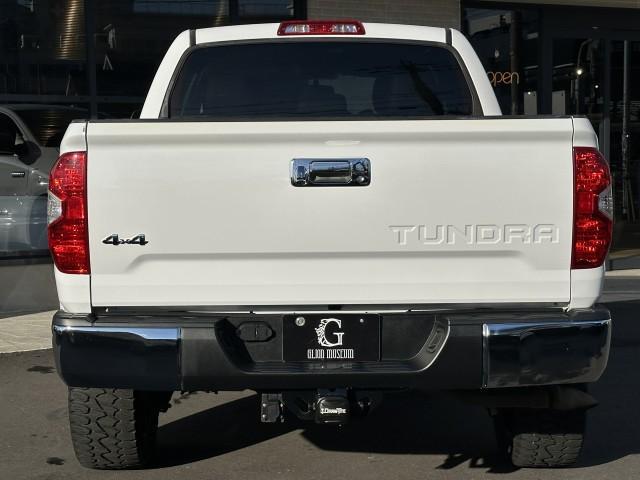 Toyota Tundra 6
