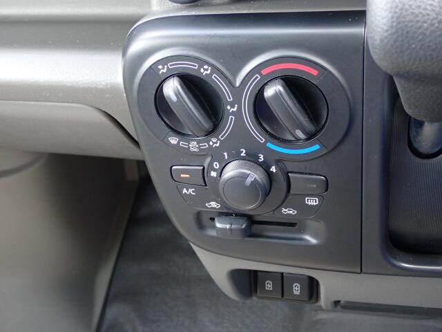 Suzuki Every 11