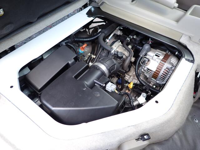 Suzuki Every 8