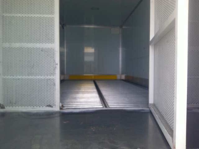 Isuzu Elf 10