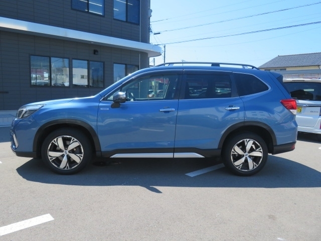 Subaru Forester 4