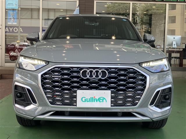 Audi Q5 Sportback 6
