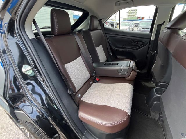 Toyota Yaris Cross 9