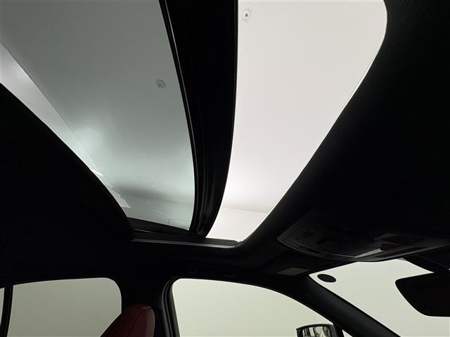 Lexus UX 11