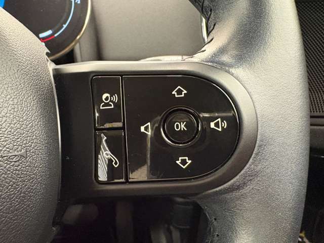 MINI Crossover 7