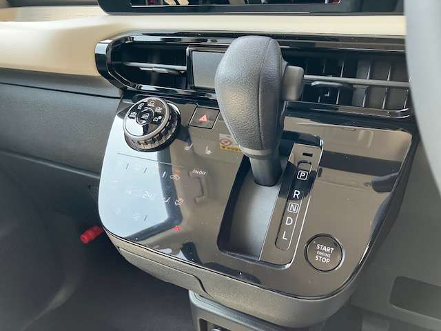 Mitsubishi Delica Mini 4