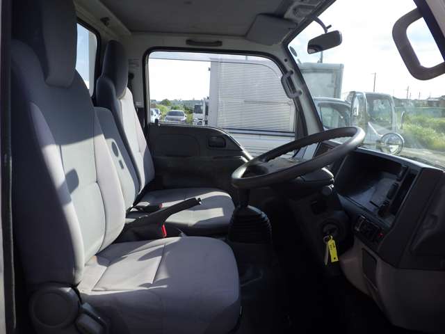 Isuzu Elf 10