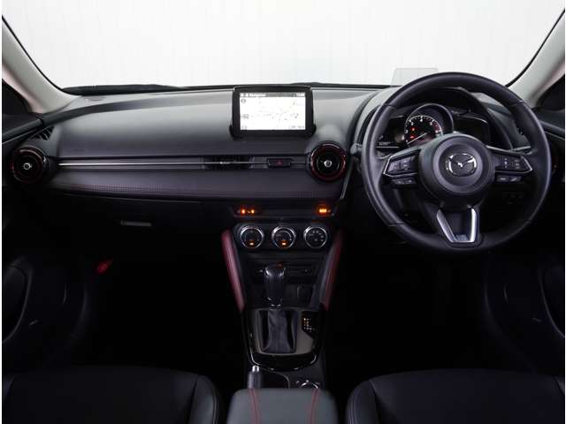 Mazda CX-3 4