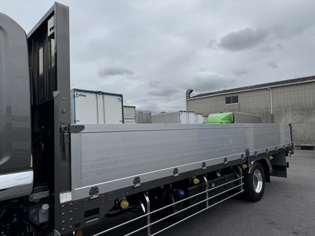 Isuzu Forward 2