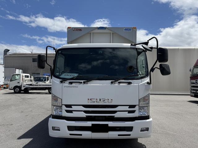 Isuzu Forward 3