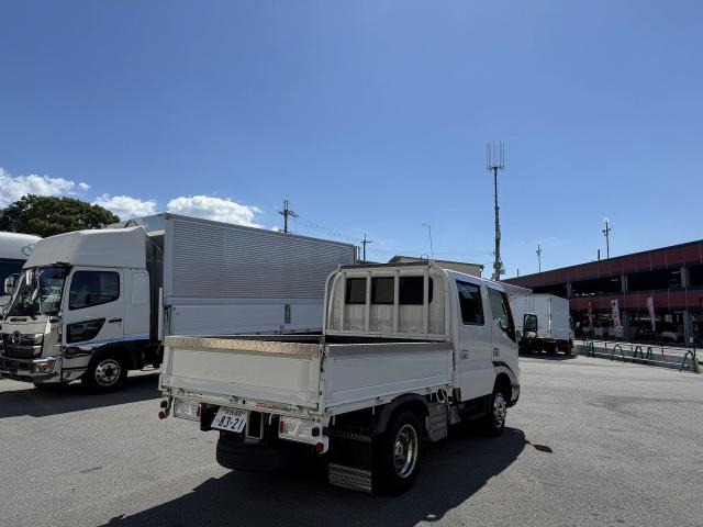 Hino Dutro 6
